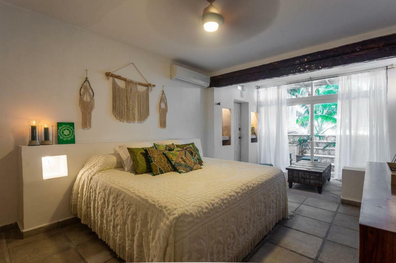 Lotus Beach Hotel - Adults Only Isla Mujeres Bagian luar foto