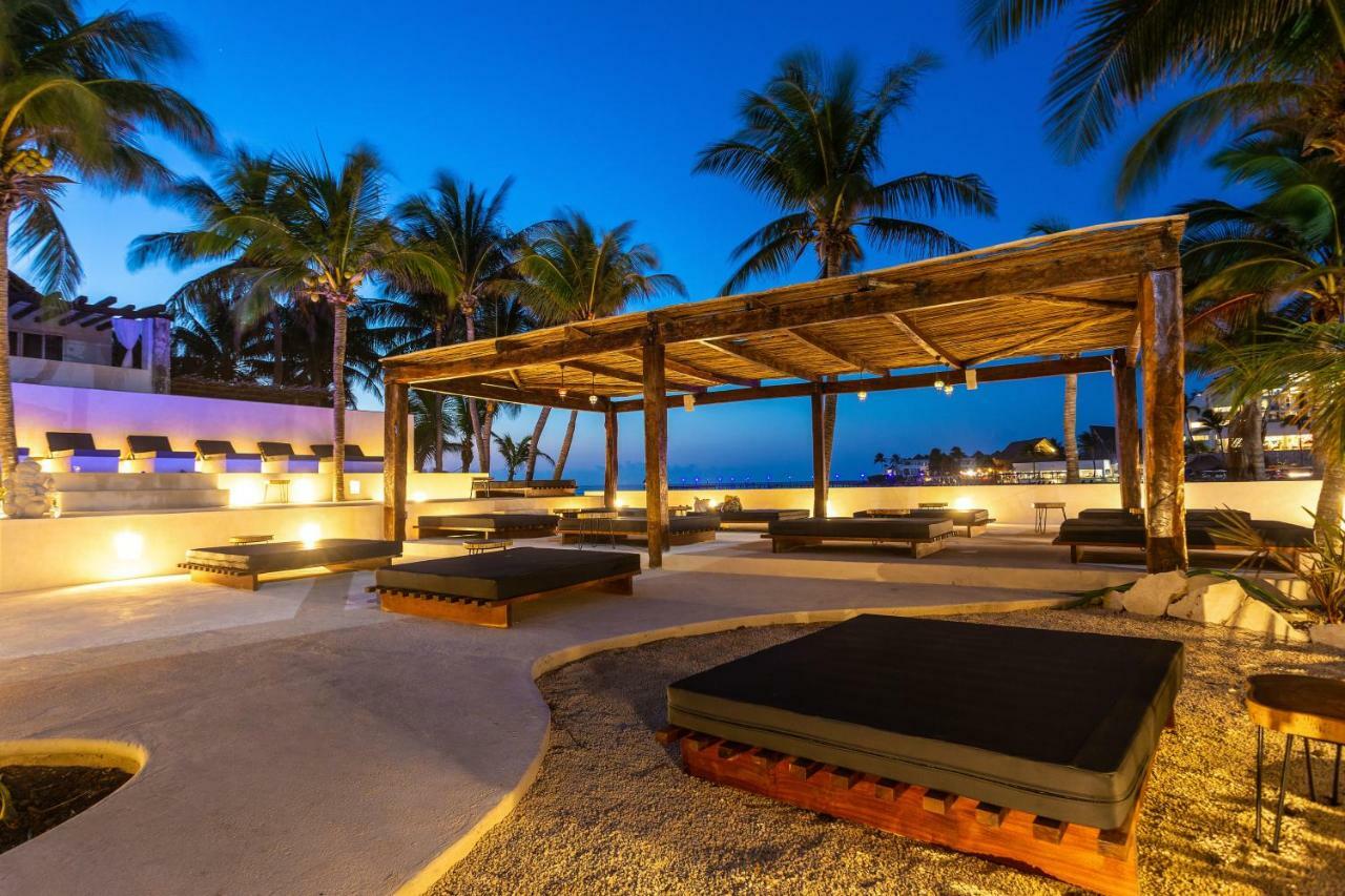 Lotus Beach Hotel - Adults Only Isla Mujeres Bagian luar foto