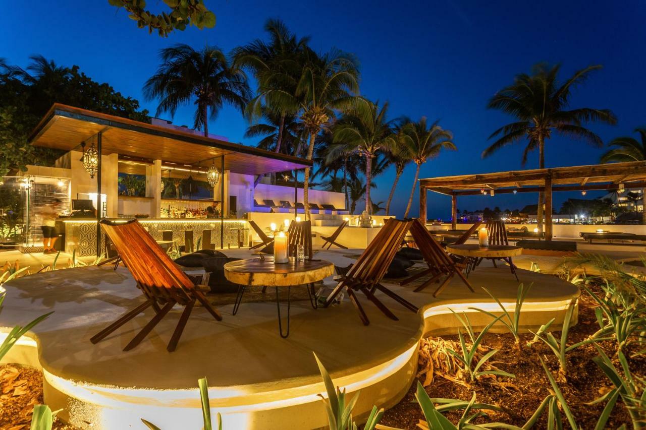 Lotus Beach Hotel - Adults Only Isla Mujeres Bagian luar foto