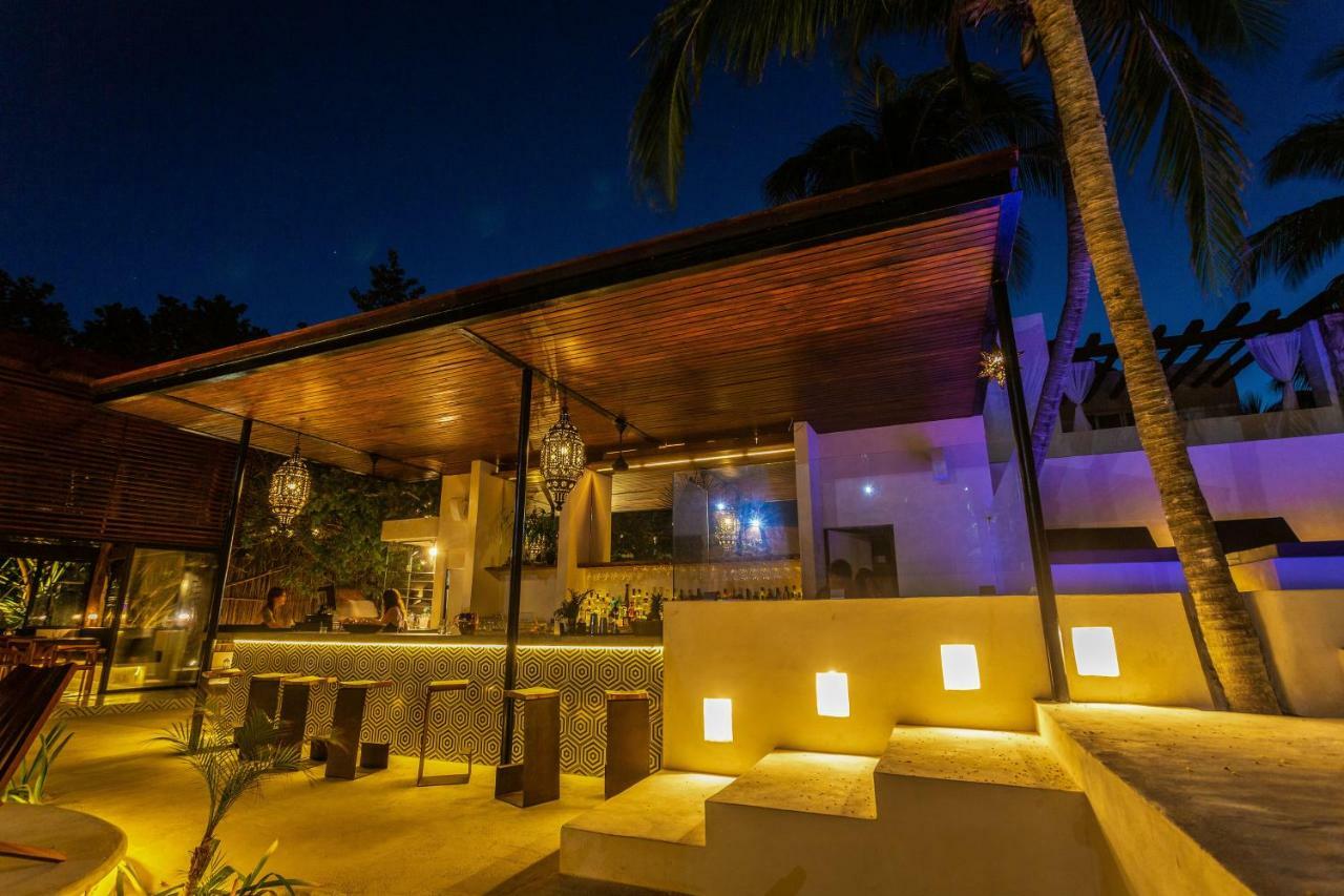 Lotus Beach Hotel - Adults Only Isla Mujeres Bagian luar foto