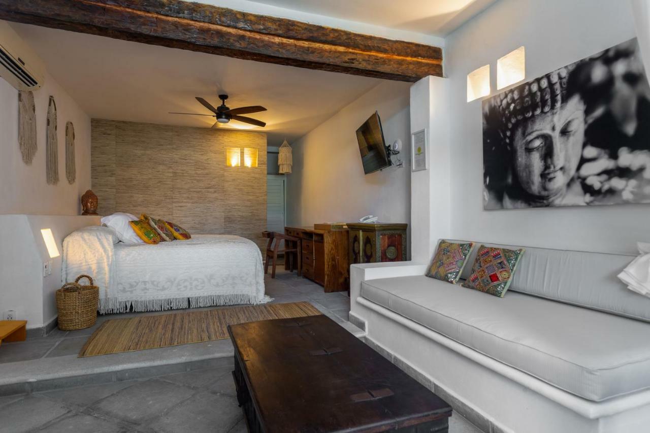 Lotus Beach Hotel - Adults Only Isla Mujeres Bagian luar foto