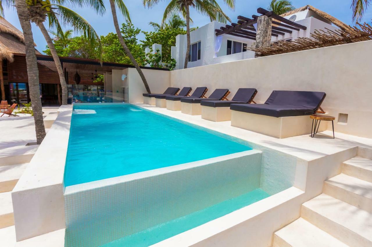 Lotus Beach Hotel - Adults Only Isla Mujeres Bagian luar foto
