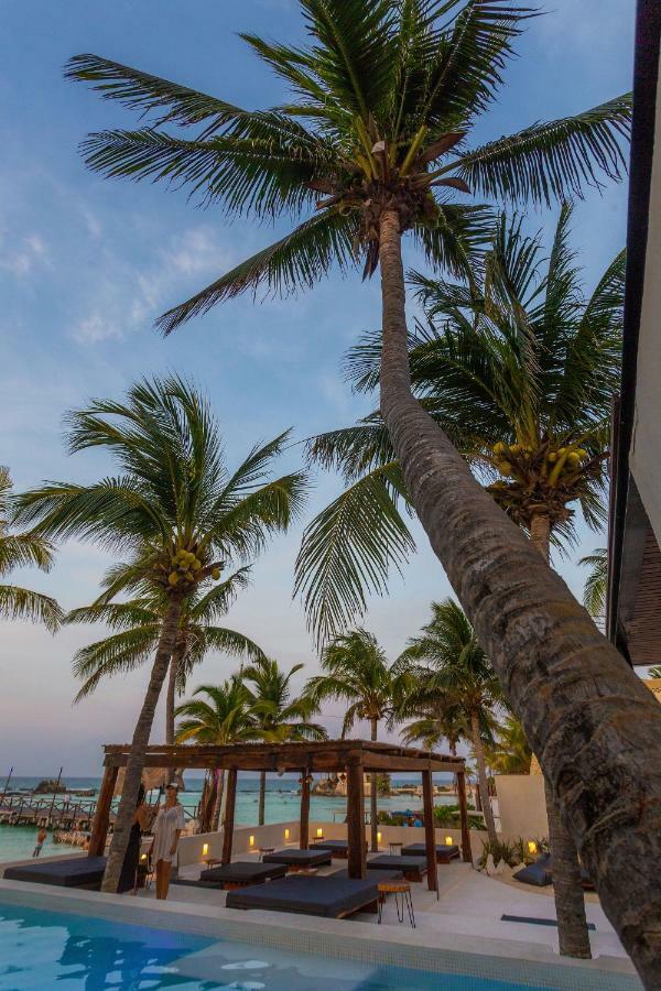 Lotus Beach Hotel - Adults Only Isla Mujeres Bagian luar foto